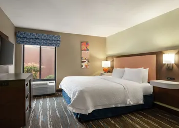 Hampton Inn Sedona hotel thumbnail 6