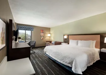 Hampton Inn Sedona hotel thumbnail 7