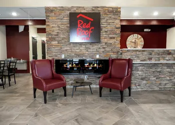 Red Roof Inn Lumberton hotel thumbnail 2