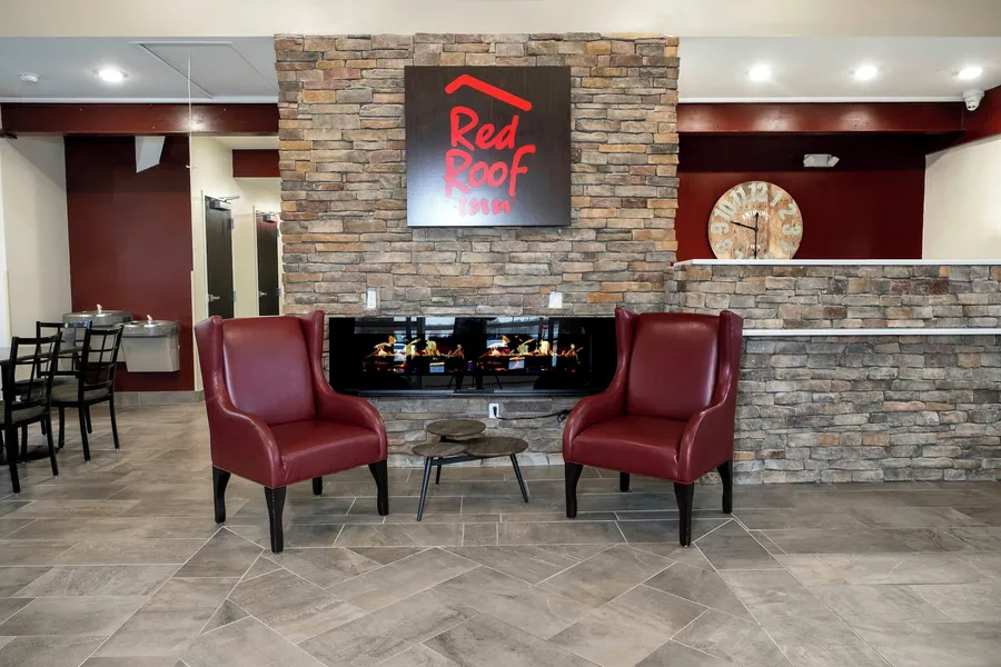 Red Roof Inn Lumberton hotel detail image 2