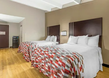 Red Roof Inn Lumberton hotel thumbnail 7