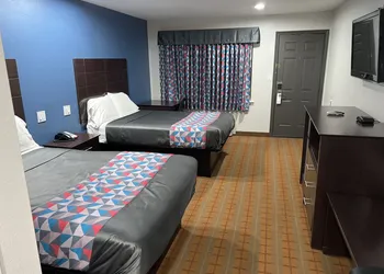 Economy inn hotel thumbnail 4