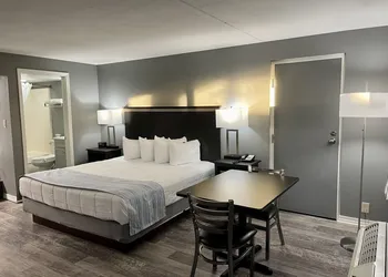 Lake Norfork Resort hotel thumbnail 4