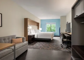 Holiday Inn Cheshire - Southington by IHG hotel thumbnail 7