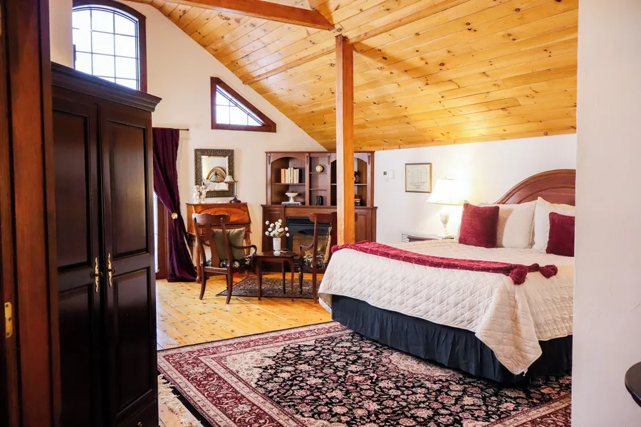 Stonecroft Inn hotel detail image 6