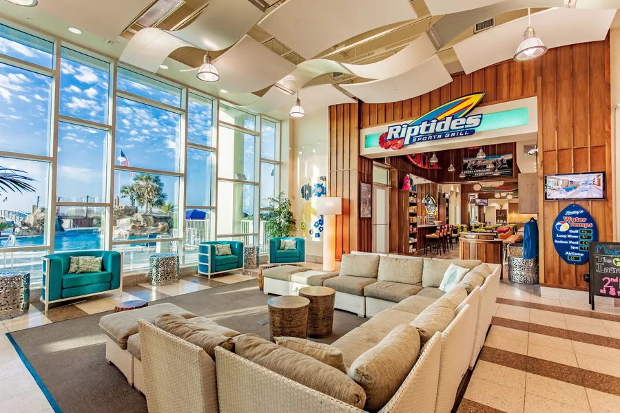 Holiday Inn Resort Pensacola Beach by IHG hotel detail image 2