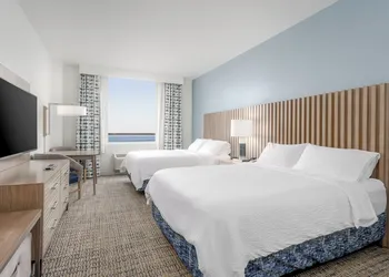 Holiday Inn Resort Pensacola Beach by IHG hotel thumbnail 7