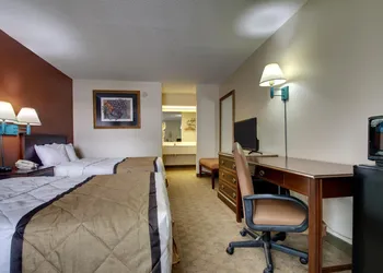 Key West Inn - Lafayette hotel thumbnail 4