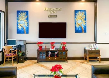 Rodeway Inn Sun City Center hotel thumbnail 5