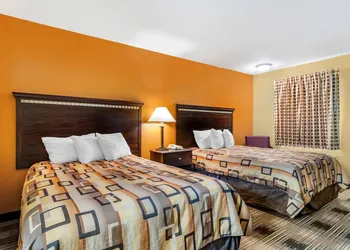 Econo Lodge Cuthbert hotel thumbnail 6