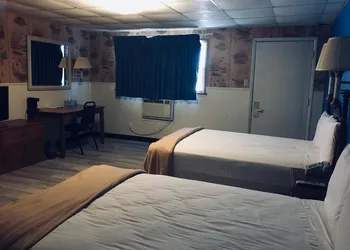 Tall Corn Inn hotel thumbnail 3