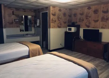 Tall Corn Inn hotel thumbnail 5