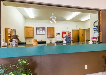 Wamego Inn and Suites hotel thumbnail 2