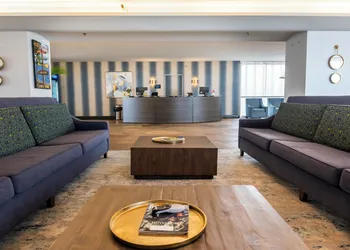 Illinois Beach Hotel hotel thumbnail 3