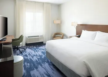 Fairfield Inn & Suites Springfield Northampton/Amherst hotel thumbnail 4