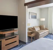 Fairfield Inn & Suites Springfield Northampton/Amherst hotel detail image 5