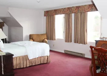 The Lucerne Inn hotel thumbnail 2
