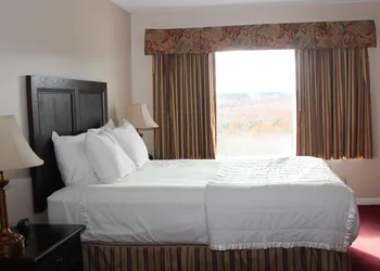 The Lucerne Inn hotel thumbnail 3