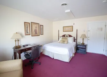 The Lucerne Inn hotel thumbnail 8
