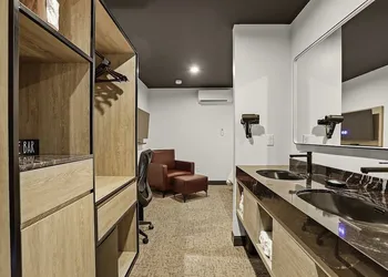 The Hermann Motel hotel thumbnail 7