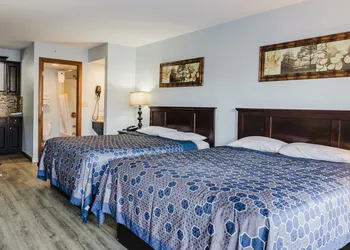 Town House Inn hotel thumbnail 4