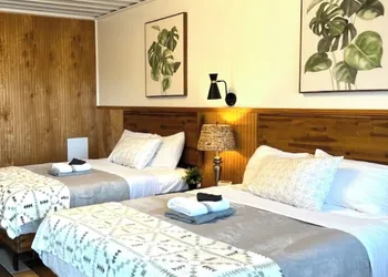 High Point Motel hotel thumbnail 3
