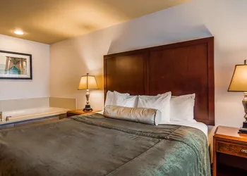 Best Western Salbasgeon Inn & Suites Of Reedsport hotel thumbnail 3