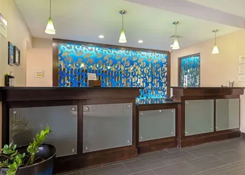 Best Western Plus Pleasanton Hotel hotel thumbnail 2