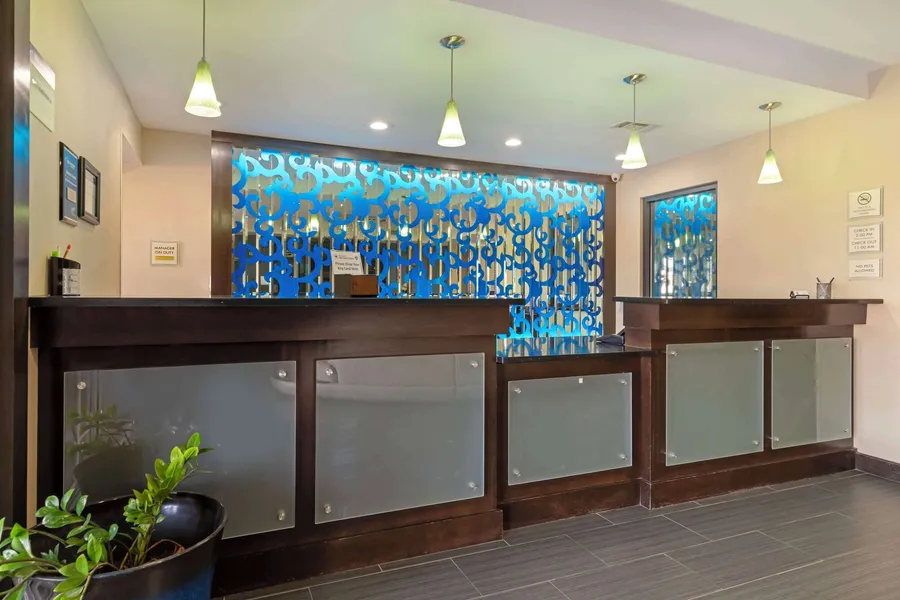 Best Western Plus Pleasanton Hotel hotel detail image 2