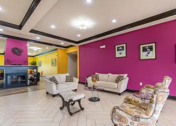 Residency Suites - Cotulla hotel thumbnail 4
