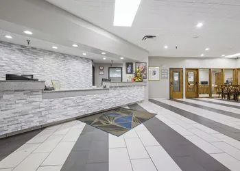 Crossroads Hotel at Huron Event Center hotel thumbnail 2