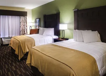 Comfort Inn & Suites Beeville hotel thumbnail 8
