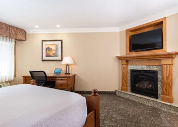Best Western Plus Waterbury - Stowe hotel thumbnail 4