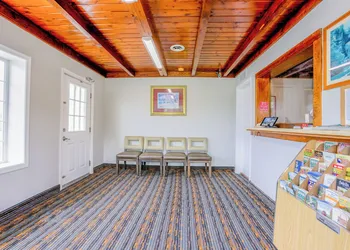 Budget Inn By OYO Natural Bridge I-81 hotel thumbnail 6