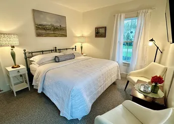 Lincoln Inn & Gallery hotel thumbnail 4