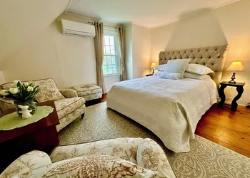 Lincoln Inn & Gallery hotel thumbnail 5