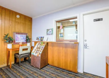 Relax Inn By OYO Natural Bridge I-81 hotel thumbnail 5
