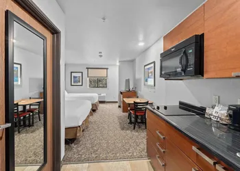 MainStay Suites Spokane Valley hotel thumbnail 4