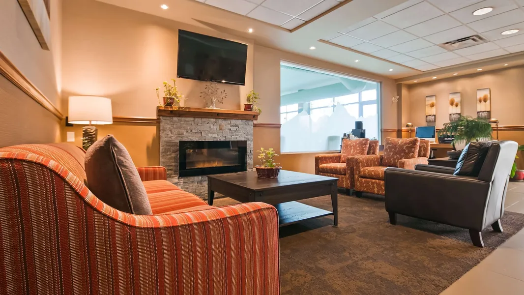 Best Western Plus Mission City Lodge hotel detail image 2