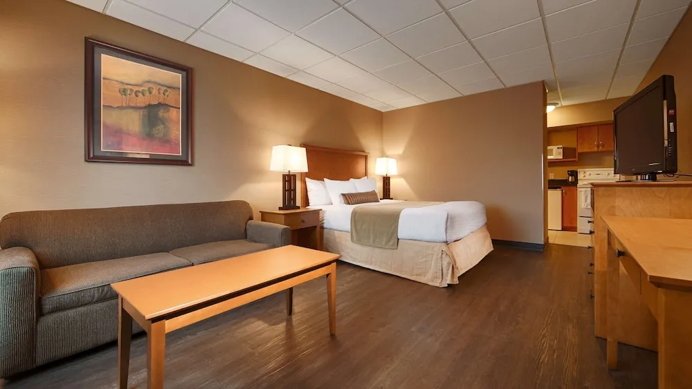 Best Western Plus Mission City Lodge hotel detail image 6