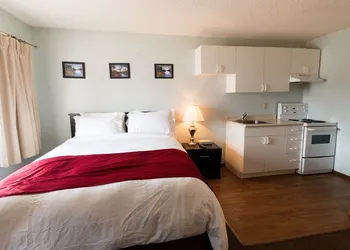 Pleasant Valley Motel hotel thumbnail 4