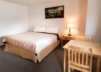 Pleasant Valley Motel hotel thumbnail 5