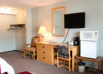Pleasant Valley Motel hotel thumbnail 7