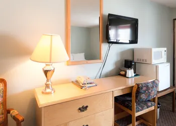 Pleasant Valley Motel hotel thumbnail 8
