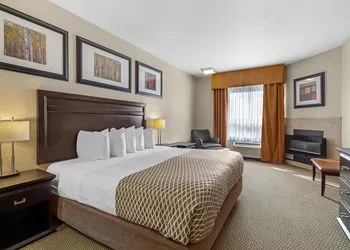 Best Western Plus St. Albert hotel thumbnail 4
