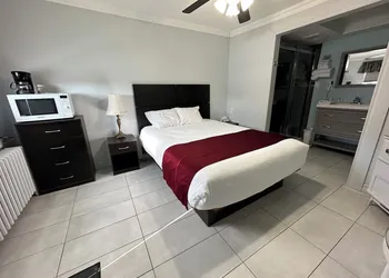 Motel Le Refuge hotel thumbnail 7