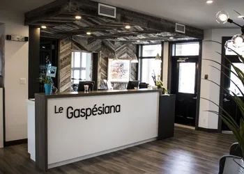 Le Gaspésiana hotel thumbnail 2