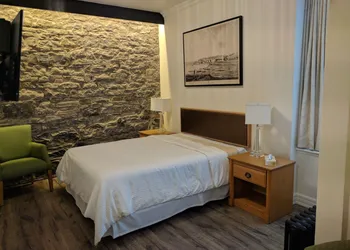 Auberge du Tresor hotel thumbnail 6