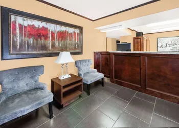 Super 8 by Wyndham Midwest City OK hotel thumbnail 4