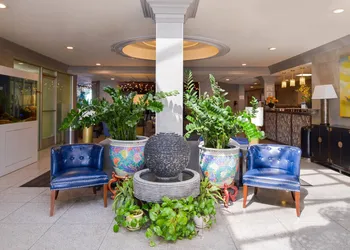 Quality Inn & Suites Montebello - Los Angeles hotel thumbnail 4